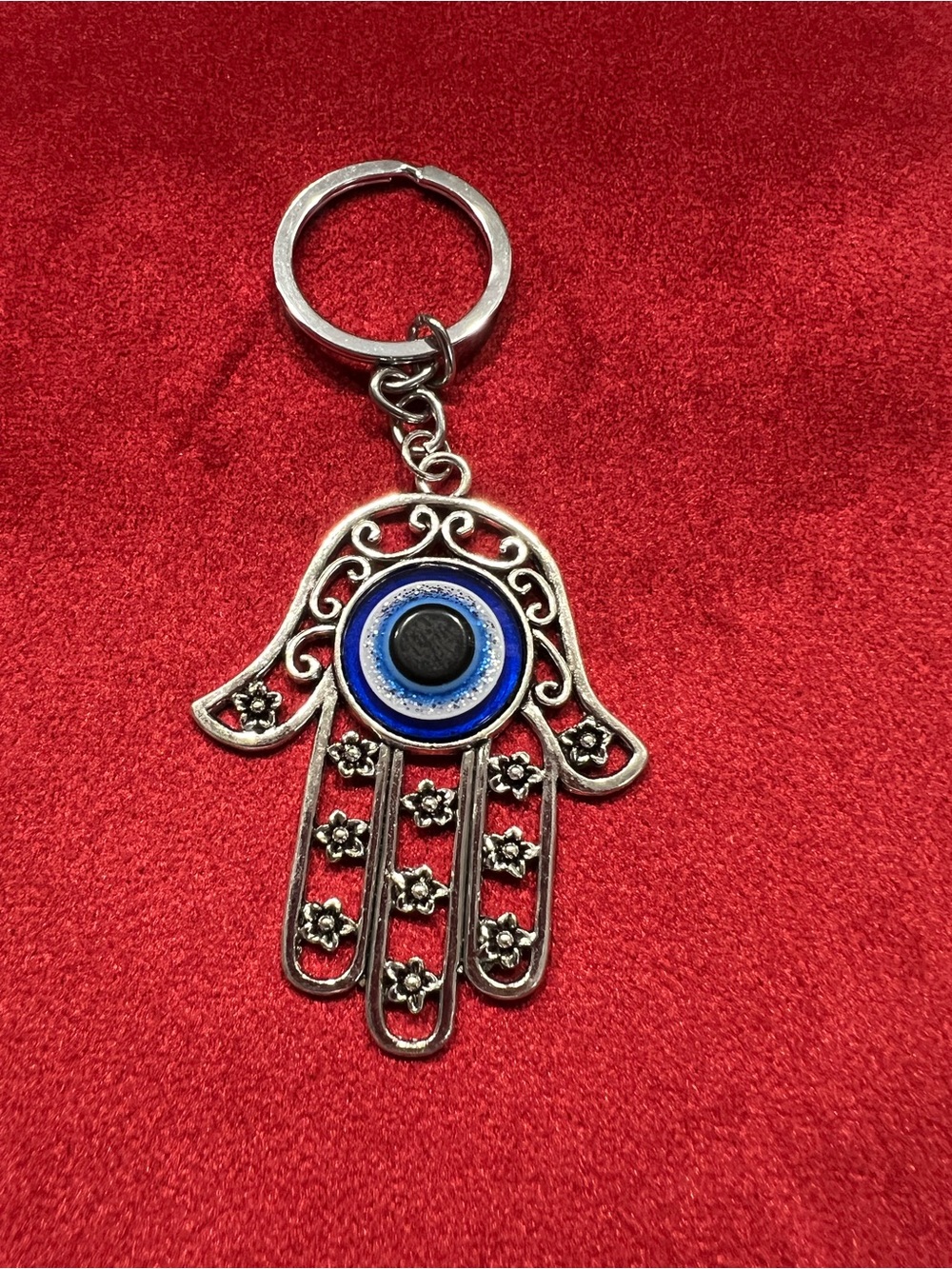 Source Unknown Silver Hamsa Keychain with Blue Evil Eye Accent